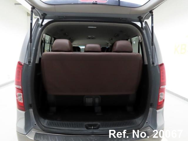  Hyundai / Grand Starex Stock No. 20067